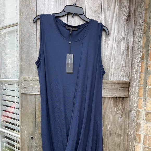"Bcbg MAXAZRIA Evie Bubble Hem Dress" color -DINK  SZ L  NWT - Picture 1 of 9